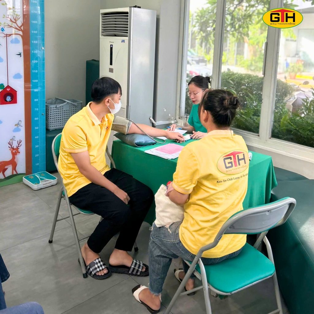 Gạo Giàu Thanh Hồng – Chăm sóc sức khỏe định kỳ, vun bồi giá trị phát triển bền vững